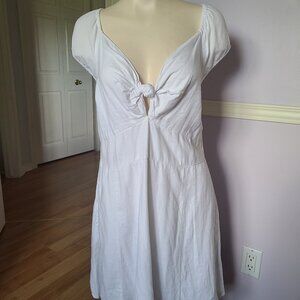Abercrombie and Fitch White Chest Tie Dress